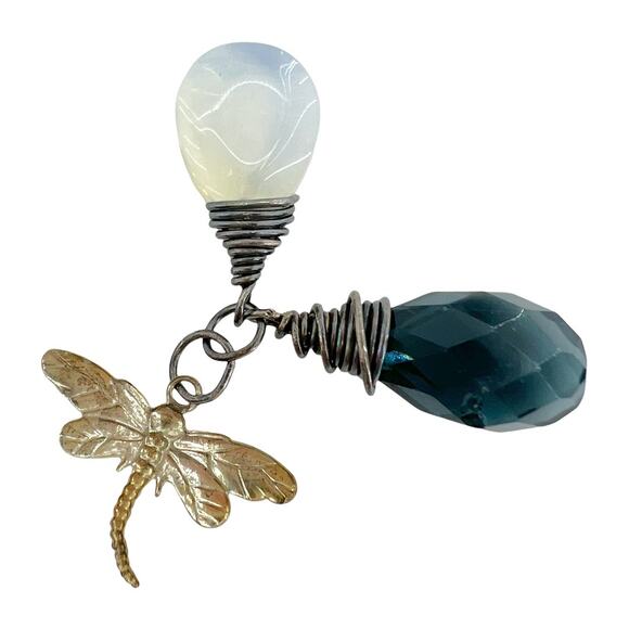 Dragonfly Oxidized Silver Wire Wrapped Gem Pendant - Picture 3 of 4